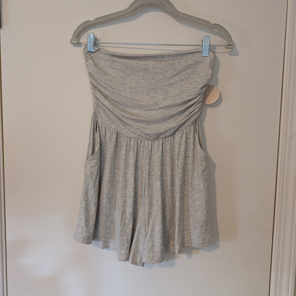 NWT Final Touch Light Gray Romper